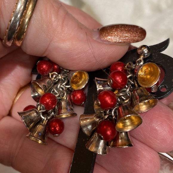 Silver Bells w/red berries pierced dangle earrings!  EUC! - Picture 4 of 6